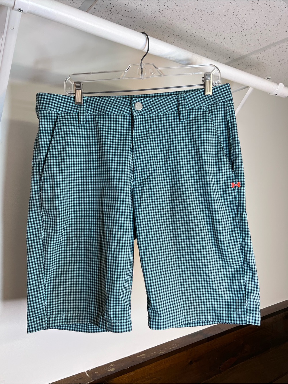 Under Armour Men's Teal Gingham Golf Shorts- 34 Waist